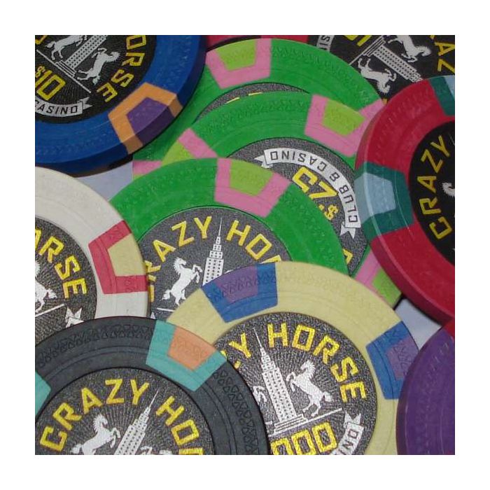 Crazy Horse 1000 Poker Chips W/ Acrylic Carrier and Racks